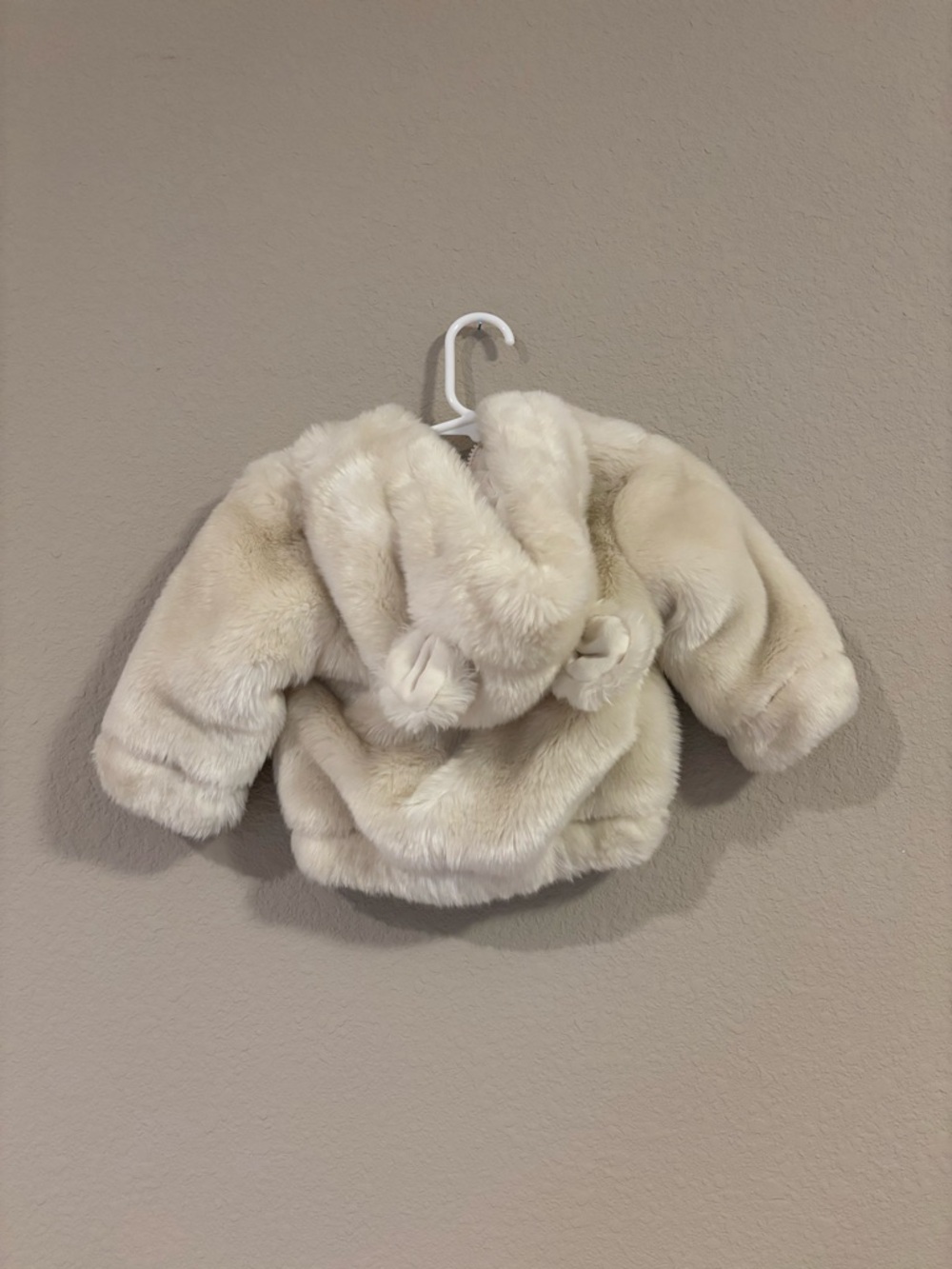 Restoration Hardware Cream Faux Fur Hooded Kids Jacket